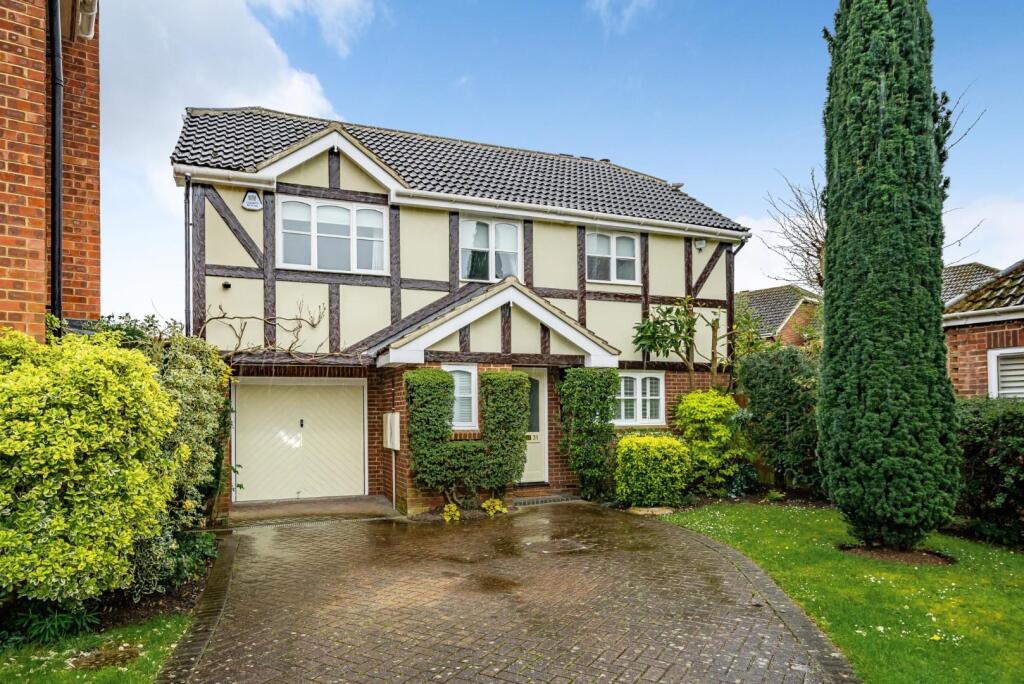 3 bed Detached for rent in Eton. From Hardings - Windsor