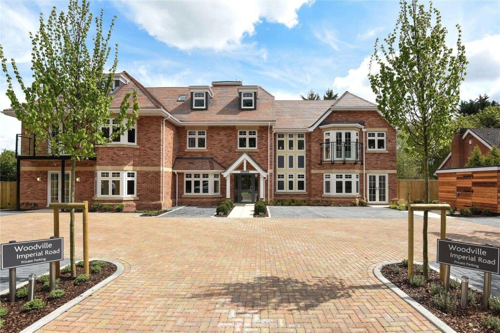 2 bed Apartment for rent in Windsor. From Hardings - Windsor