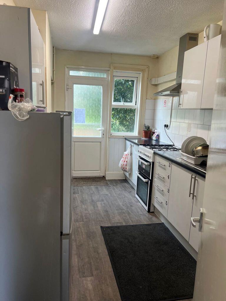 5 bed Detached for rent in Oxford. From RMA Properties Ltd - Oxford