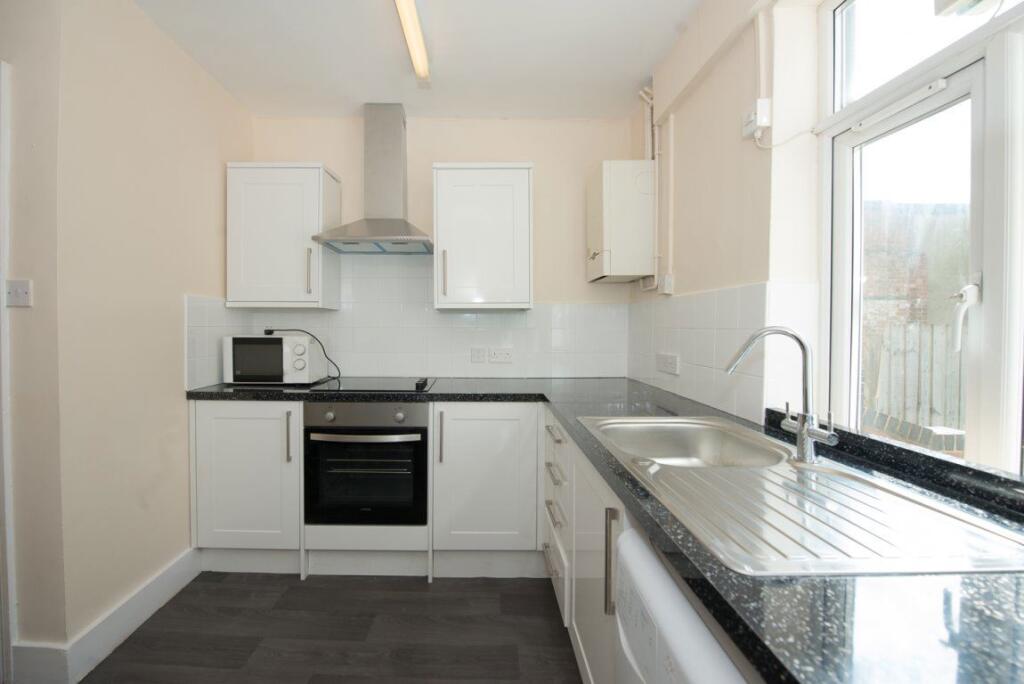 2 bed 1st Floor Flat for rent in Sandford-on-Thames. From RMA Properties Ltd - Oxford