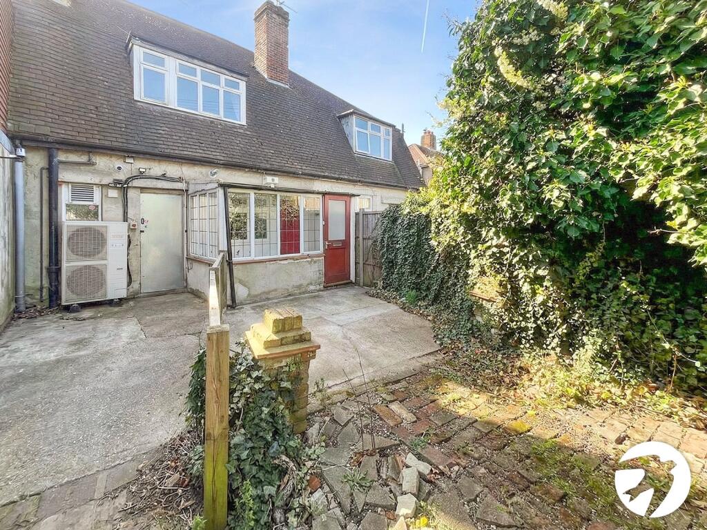 2 bed Annexe for rent in Crayford. From Robinson Jackson - Barnehurst