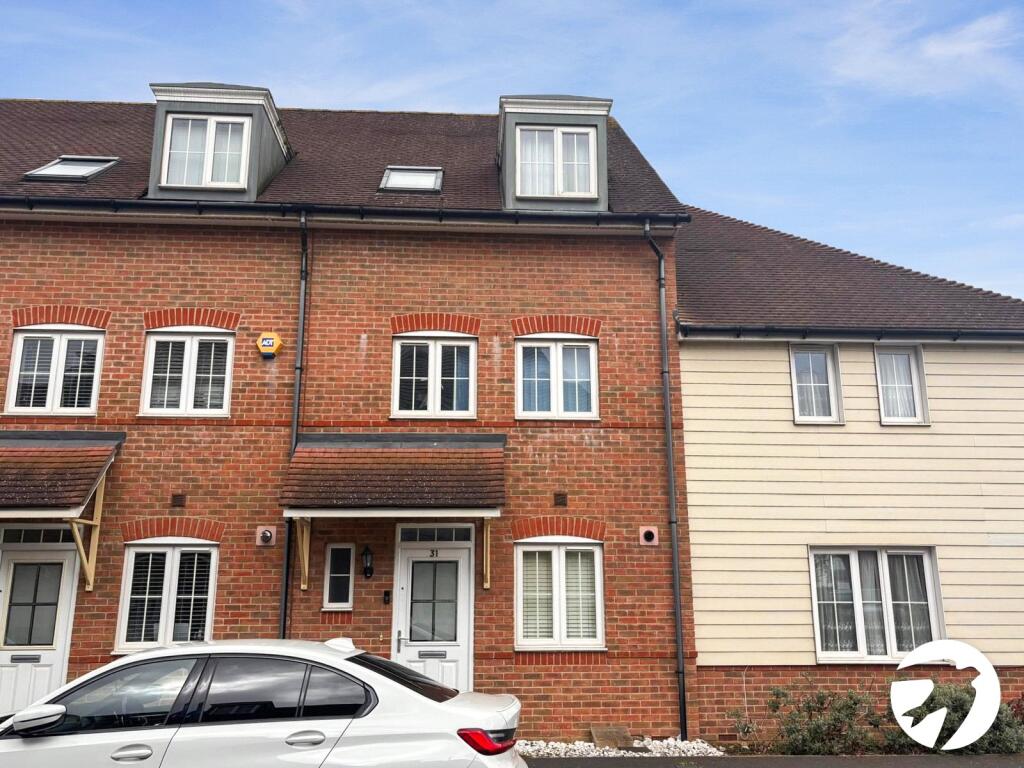 3 bed Mid Terraced House for rent in Darenth. From Robinson Jackson - Barnehurst