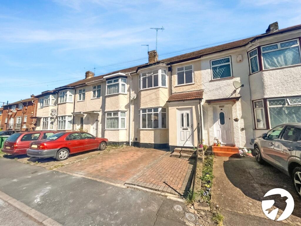 3 bed Mid Terraced House for rent in Erith. From Robinson Jackson - Barnehurst