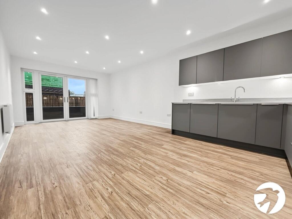2 bed 1st Floor Flat for rent in Erith. From Robinson Jackson - Barnehurst