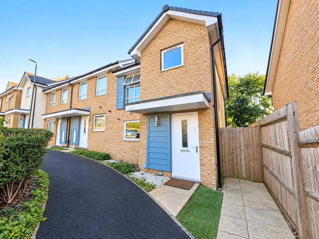3 bed Mid Terraced House for rent in Erith. From Robinson Jackson - Barnehurst 3 bed Mid Terraced House for rent in Erith. From Robinson Jackson - Barnehurst