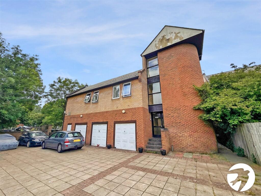 2 bed 1st Floor Flat for rent in Dagenham. From Robinson Jackson - Plumstead 2 bed 1st Floor Flat for rent in Dagenham. From Robinson Jackson - Plumstead