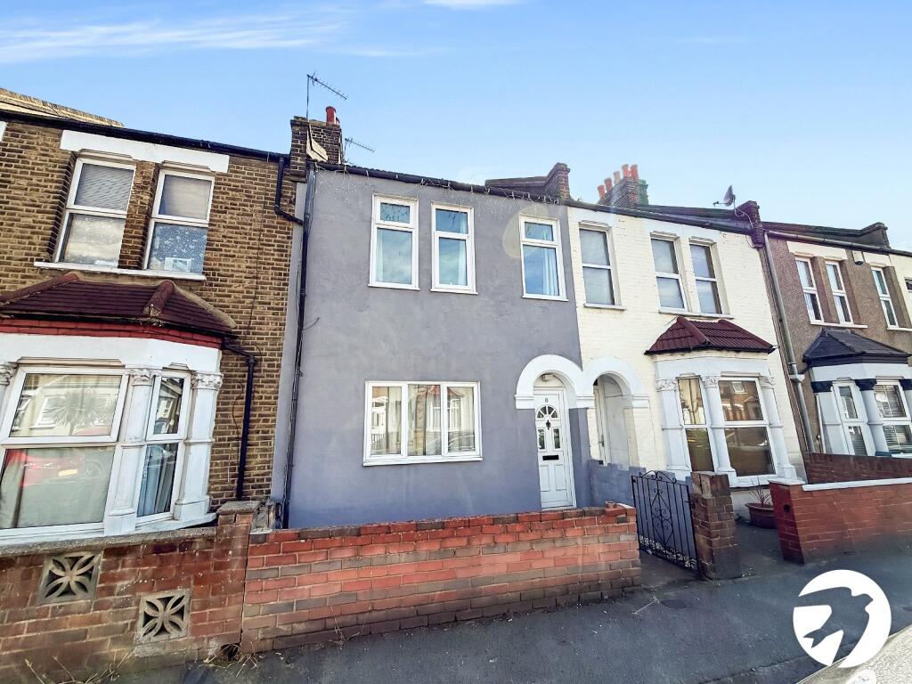 3 bed Mid Terraced House for rent in Sidcup. From Robinson Jackson - Plumstead