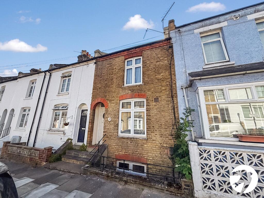 3 bed Mid Terraced House for rent in Woolwich. From Robinson Jackson - Plumstead