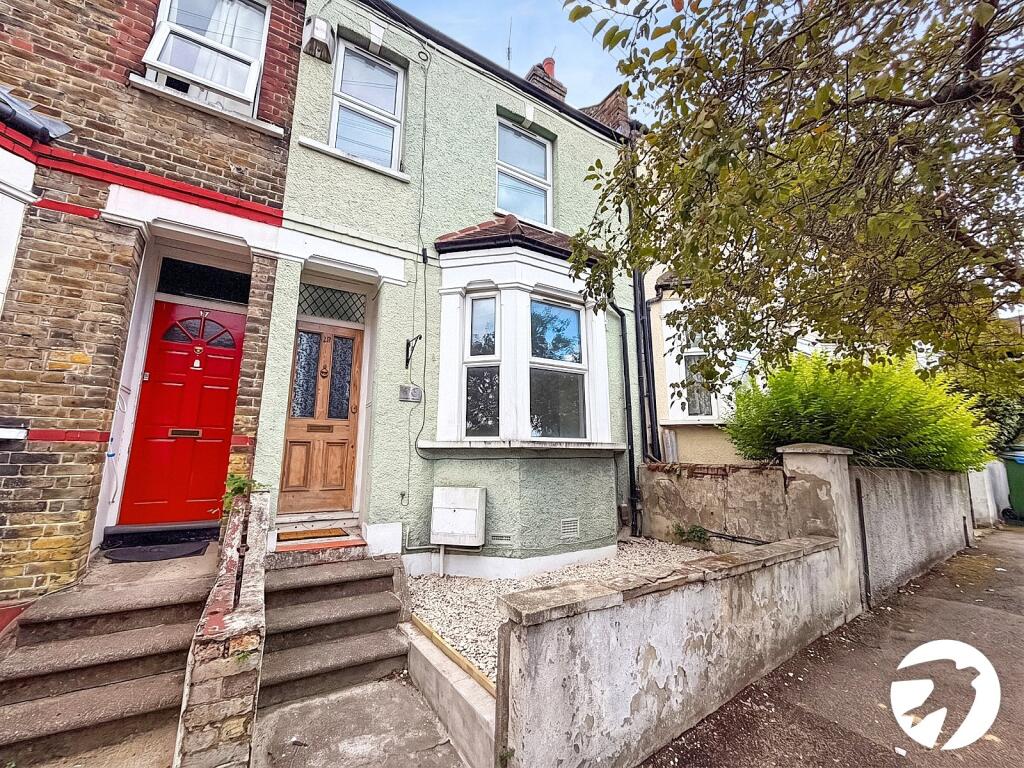 3 bed Mid Terraced House for rent in London. From Robinson Jackson - Plumstead