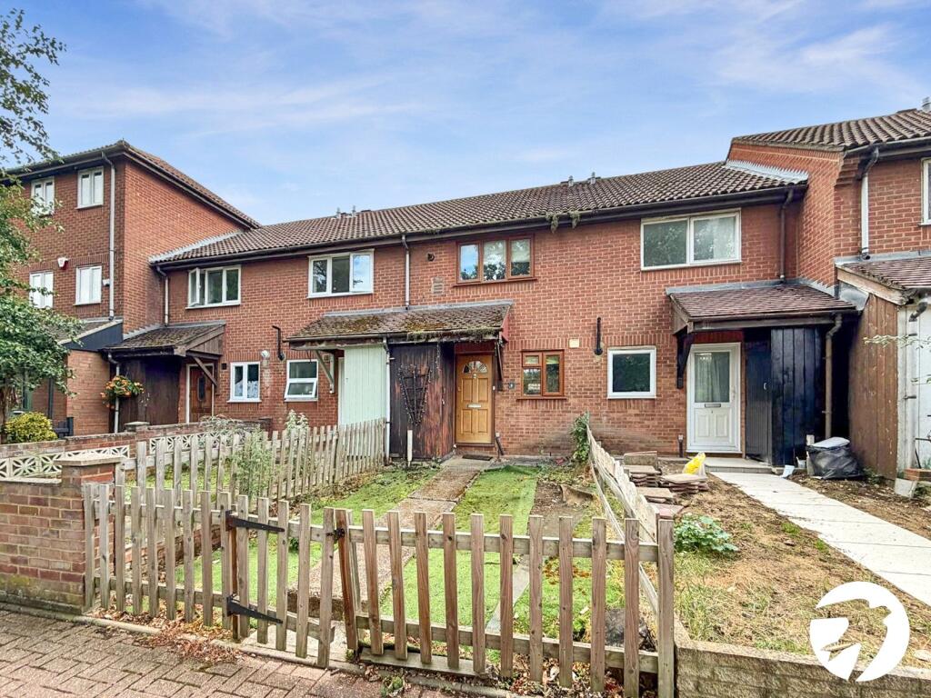 2 bed Mid Terraced House for rent in Woolwich. From Robinson Jackson - Plumstead