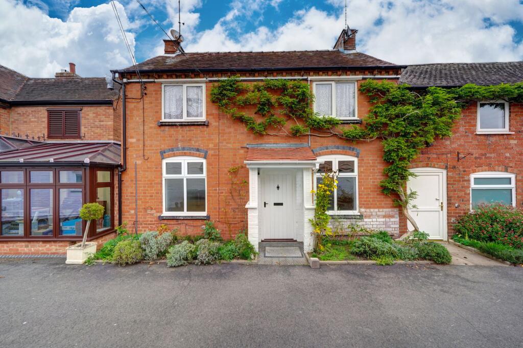 3 bed Cottage for rent in Lower Moor. From Johnsons Property Consultants - Evesham 3 bed Cottage for rent in Lower Moor. From Johnsons Property Consultants - Evesham