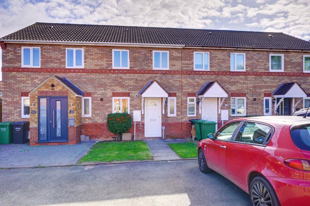 2 bed Mid Terraced House for rent in Evesham. From Johnsons Property Consultants - Evesham