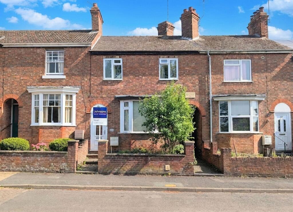 3 bed Mid Terraced House for rent in Evesham. From Johnsons Property Consultants - Evesham 3 bed Mid Terraced House for rent in Evesham. From Johnsons Property Consultants - Evesham