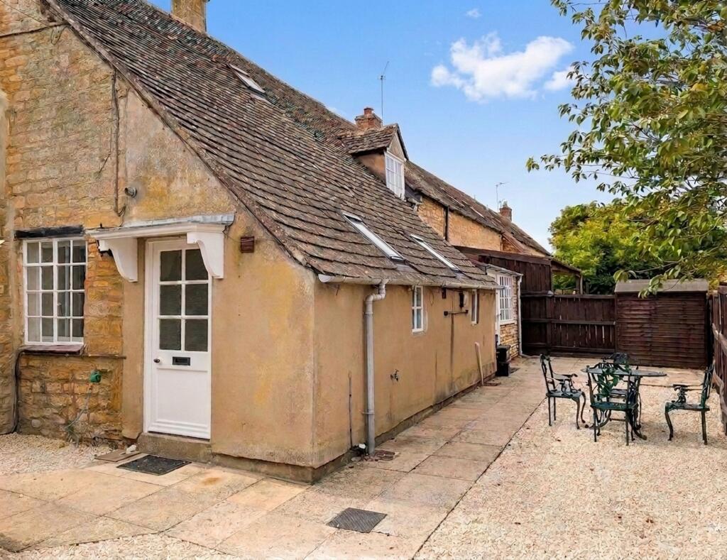 2 bed Semi Detached for rent in Willersey. From Johnsons Property Consultants - Evesham