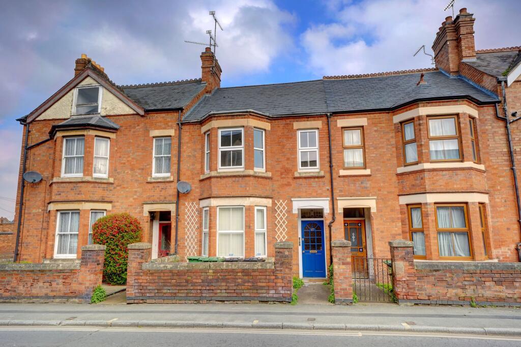 1 bed 1st Floor Flat for rent in Evesham. From Johnsons Property Consultants - Evesham 1 bed 1st Floor Flat for rent in Evesham. From Johnsons Property Consultants - Evesham