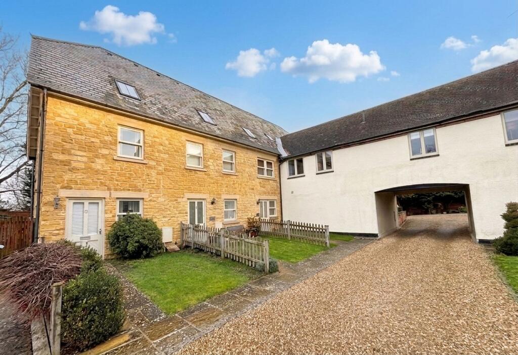 3 bed End of Terrace for rent in Mickleton. From Johnsons Property Consultants - Evesham 3 bed End of Terrace for rent in Mickleton. From Johnsons Property Consultants - Evesham