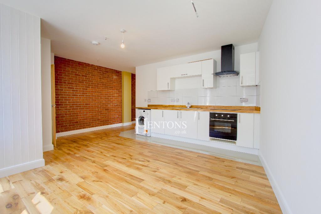 2 bed House (unspecified) for rent in Cardiff. From Hentons - Cardiff