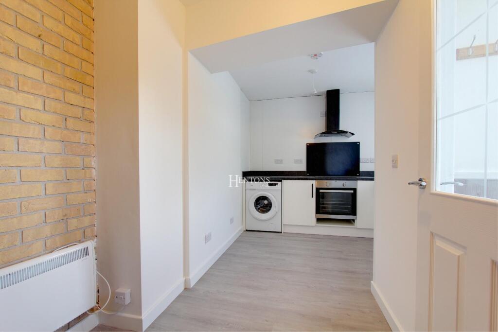 2 bed Annexe for rent in St Fagans. From Hentons - Cardiff