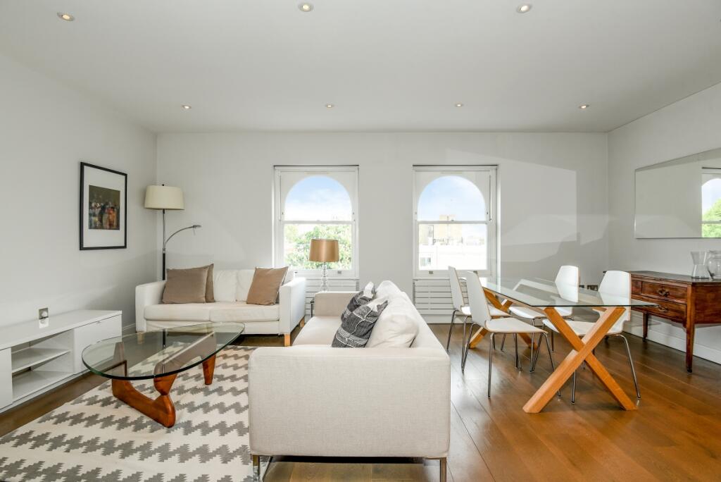 1 bed 1st Floor Flat for rent in London. From Kinleigh Folkard & Hayward - Sales - Fulham and Chelsea