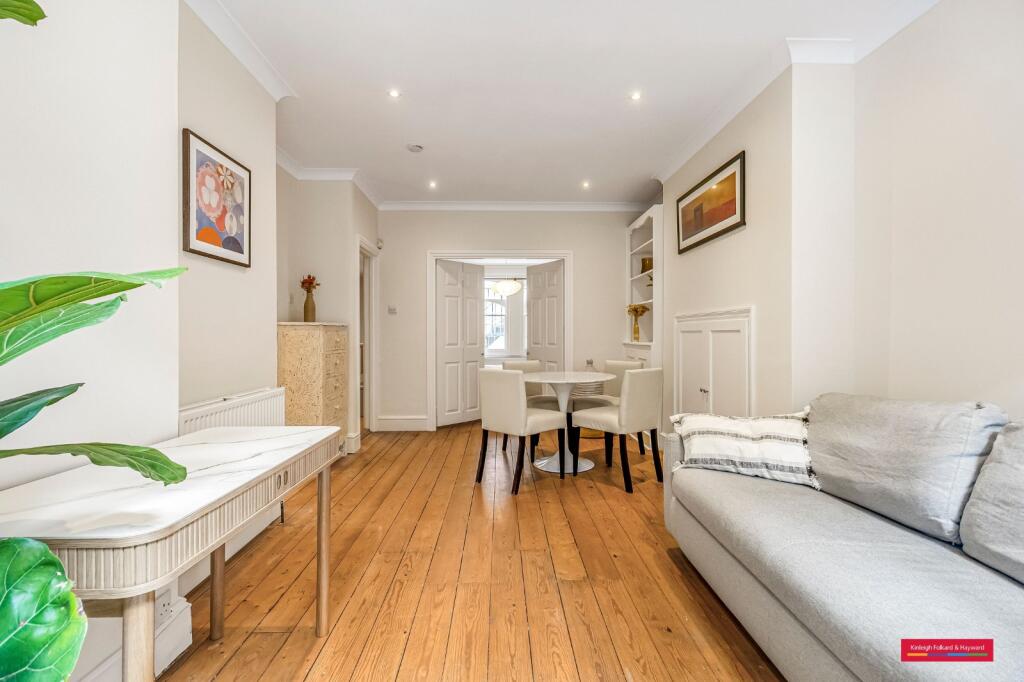1 bed 1st Floor Flat for rent in Fulham. From Kinleigh Folkard & Hayward - Sales - Fulham and Chelsea