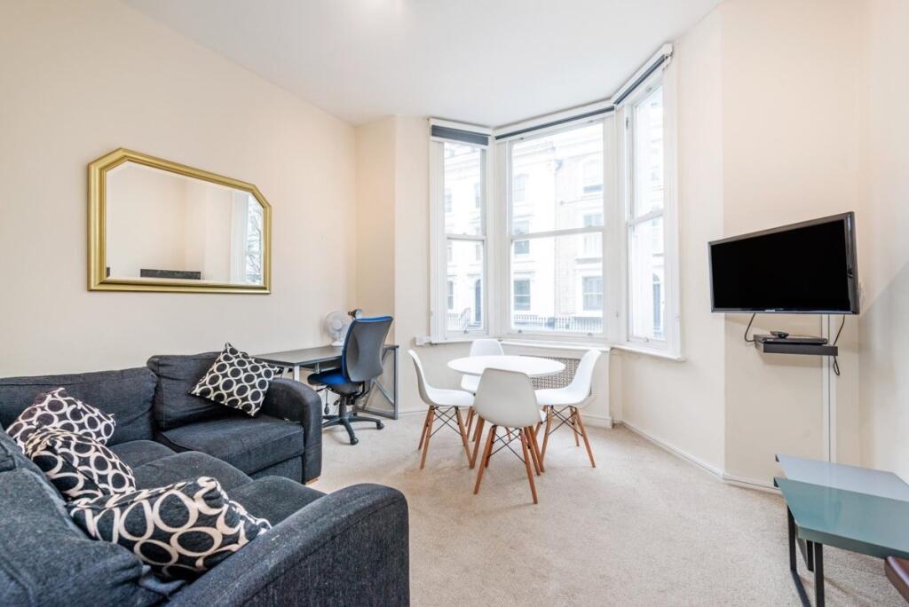 2 bed 1st Floor Flat for rent in Chelsea. From Kinleigh Folkard & Hayward - Sales - Fulham and Chelsea