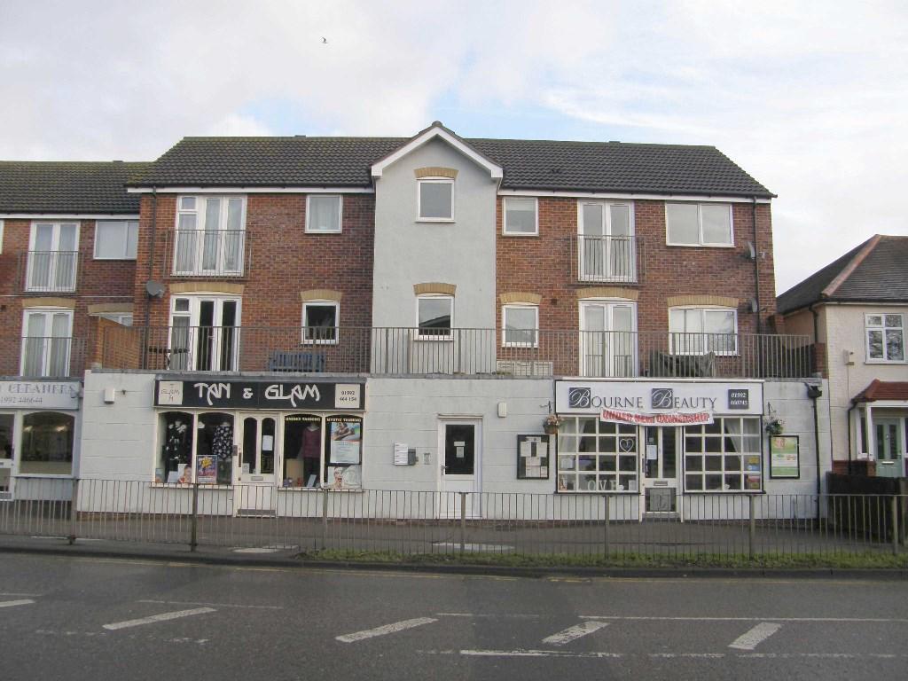 1 bed Apartment for rent in Wormley West End. From Jean Hennighan Properties - Broxbourne