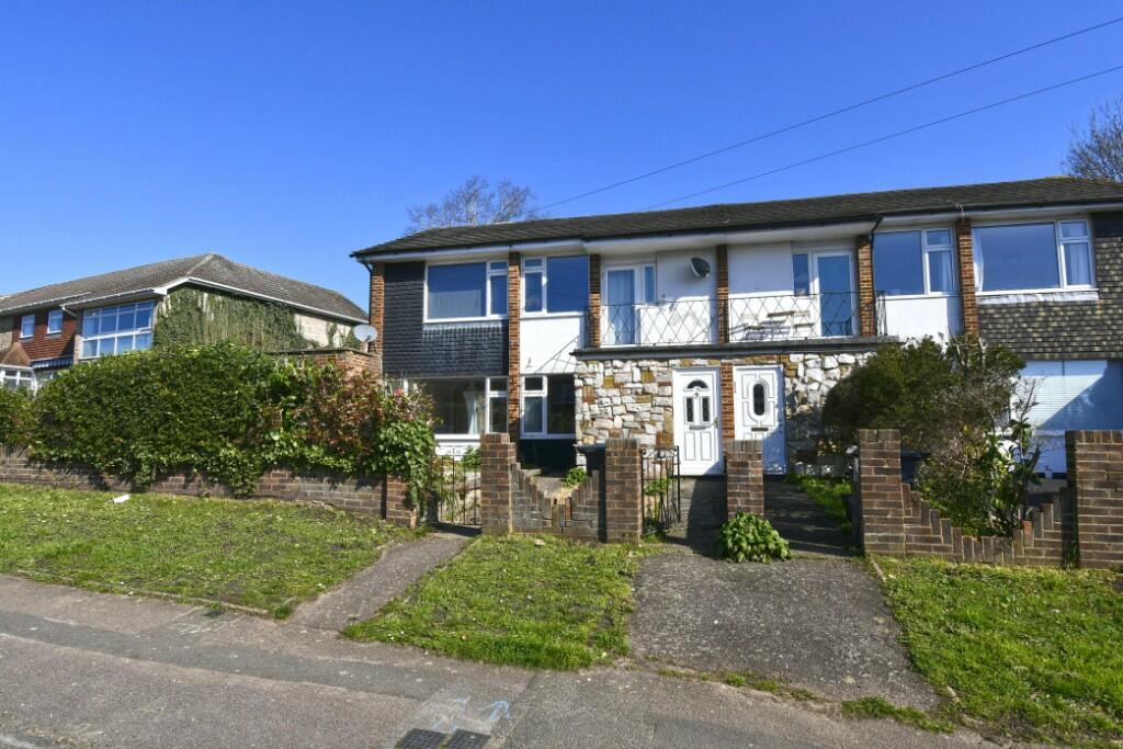 2 bed House (unspecified) for rent in Wormley West End. From Jean Hennighan Properties - Broxbourne