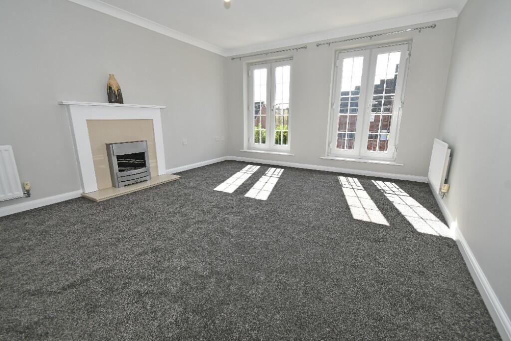 4 bed Mid Terraced House for rent in Stevenage. From Jean Hennighan Properties - Broxbourne 4 bed Mid Terraced House for rent in Stevenage. From Jean Hennighan Properties - Broxbourne