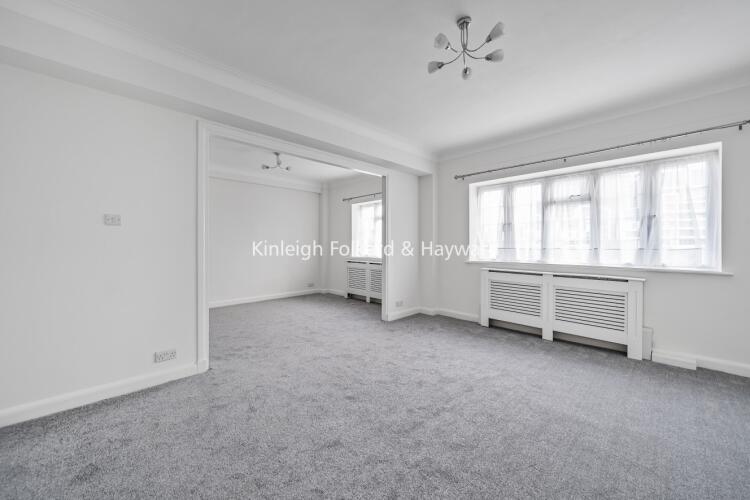 3 bed Penthouse for rent in Hampstead. From Kinleigh Folkard & Hayward