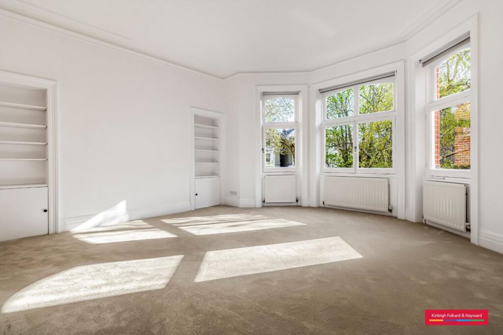 3 bed 1st Floor Flat for rent in Hampstead. From Kinleigh Folkard & Hayward - Sales - Belsize Park