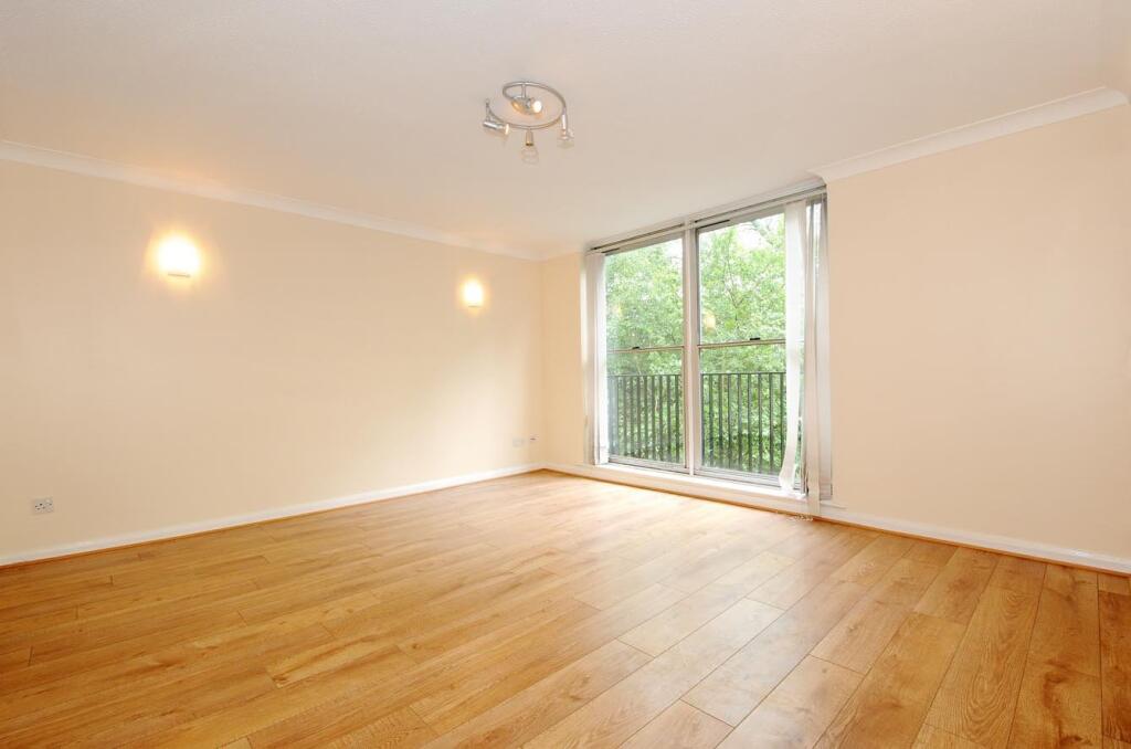 1 bed 1st Floor Flat for rent in London. From Kinleigh Folkard & Hayward - Sales - Belsize Park
