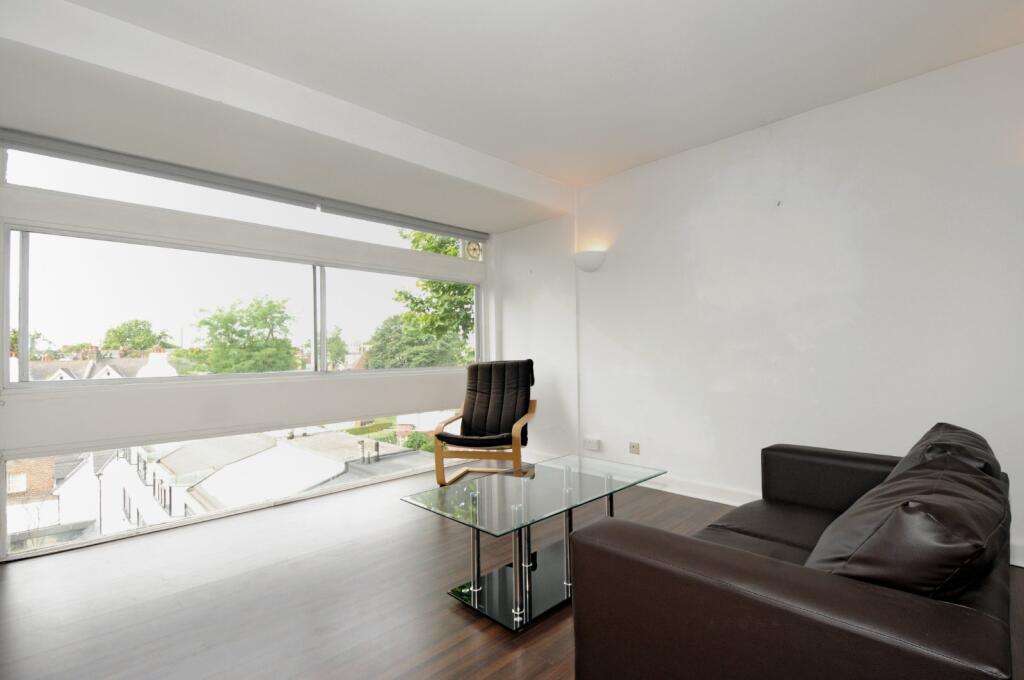 1 bed 1st Floor Flat for rent in Hampstead. From Kinleigh Folkard & Hayward - Sales - Belsize Park
