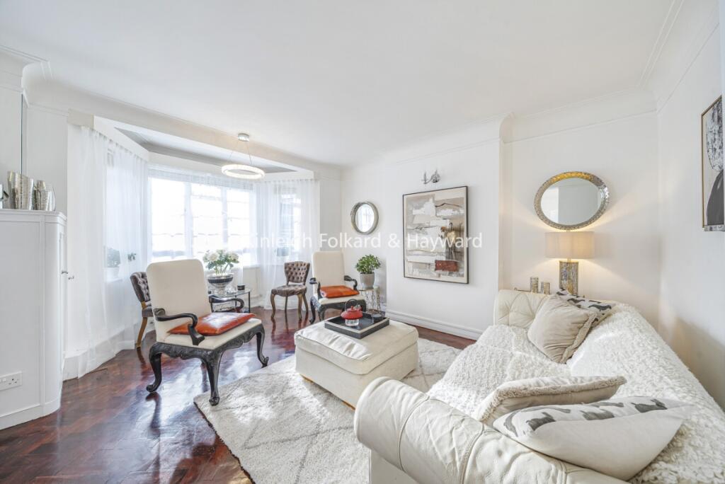 3 bed 1st Floor Flat for rent in Hampstead. From Kinleigh Folkard & Hayward - Sales - Belsize Park 3 bed 1st Floor Flat for rent in Hampstead. From Kinleigh Folkard & Hayward - Sales - Belsize Park