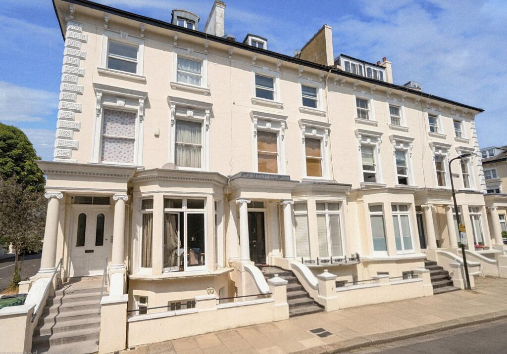 2 bed Mid Terraced House for rent in London. From Kinleigh Folkard & Hayward - Sales - Belsize Park 2 bed Mid Terraced House for rent in London. From Kinleigh Folkard & Hayward - Sales - Belsize Park