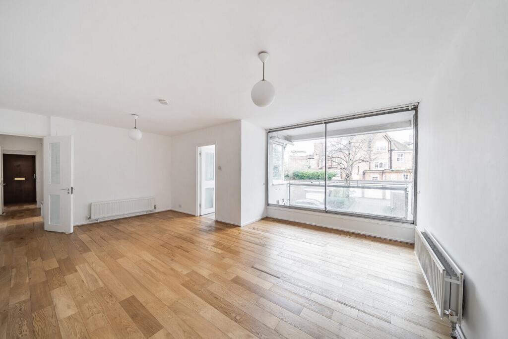 2 bed 1st Floor Flat for rent in London. From Kinleigh Folkard & Hayward - Sales - Belsize Park