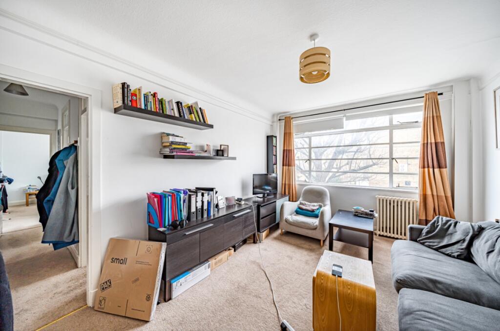 1 bed 1st Floor Flat for rent in London. From Kinleigh Folkard & Hayward - Sales - Balham