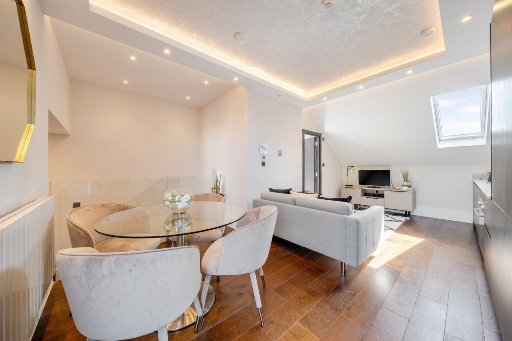 1 bed 1st Floor Flat for rent in Streatham. From Kinleigh Folkard & Hayward - Sales - Balham