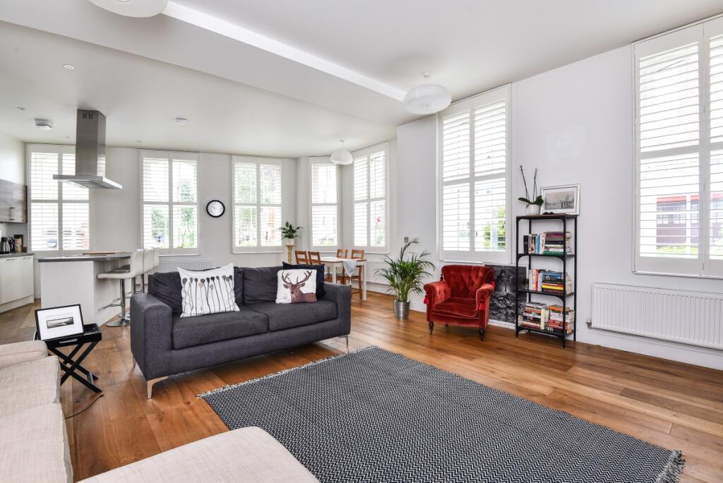 2 bed 1st Floor Flat for rent in Streatham. From Kinleigh Folkard & Hayward - Sales - Balham