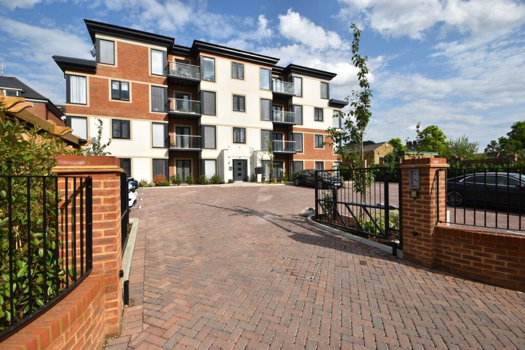 1 bed Apartment for rent in Weybridge. From Martin Flashman & Co. - Weybridge