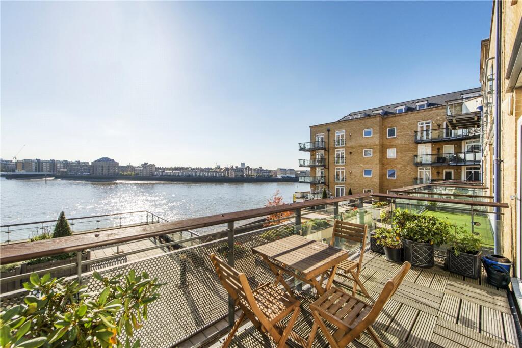 2 bed Apartment for rent in Poplar. From Hurford Salvi Carr - Docklands
