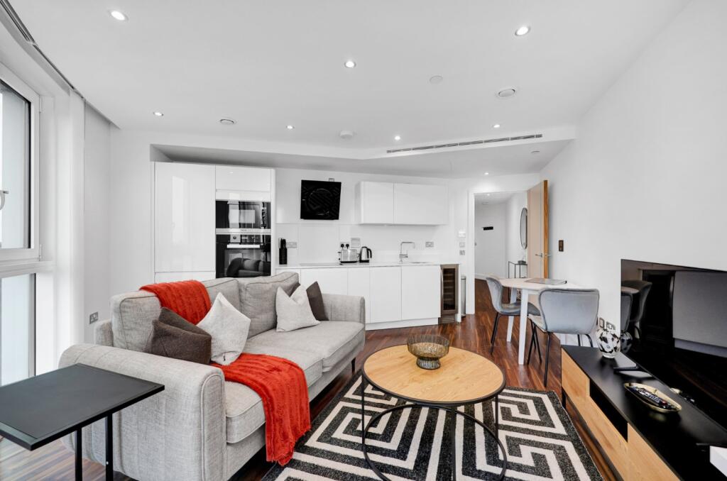 1 bed Apartment for rent in Stepney. From Hurford Salvi Carr - Docklands