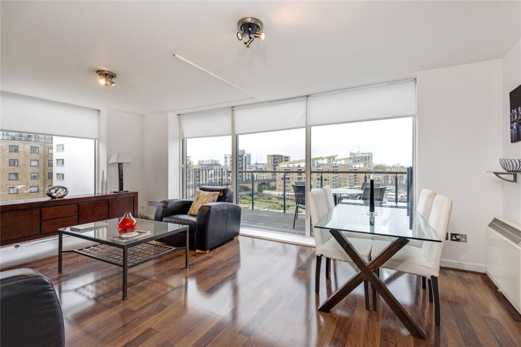 2 bed Apartment for rent in Poplar. From Hurford Salvi Carr - Docklands 2 bed Apartment for rent in Poplar. From Hurford Salvi Carr - Docklands