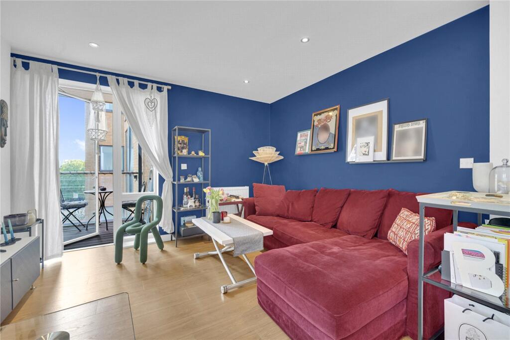 1 bed Apartment for rent in Stepney. From Hurford Salvi Carr - Docklands