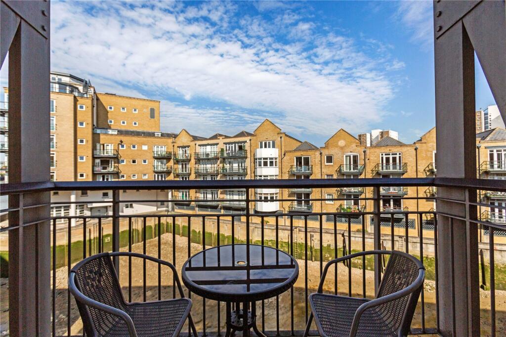 2 bed Apartment for rent in Poplar. From Hurford Salvi Carr - Docklands