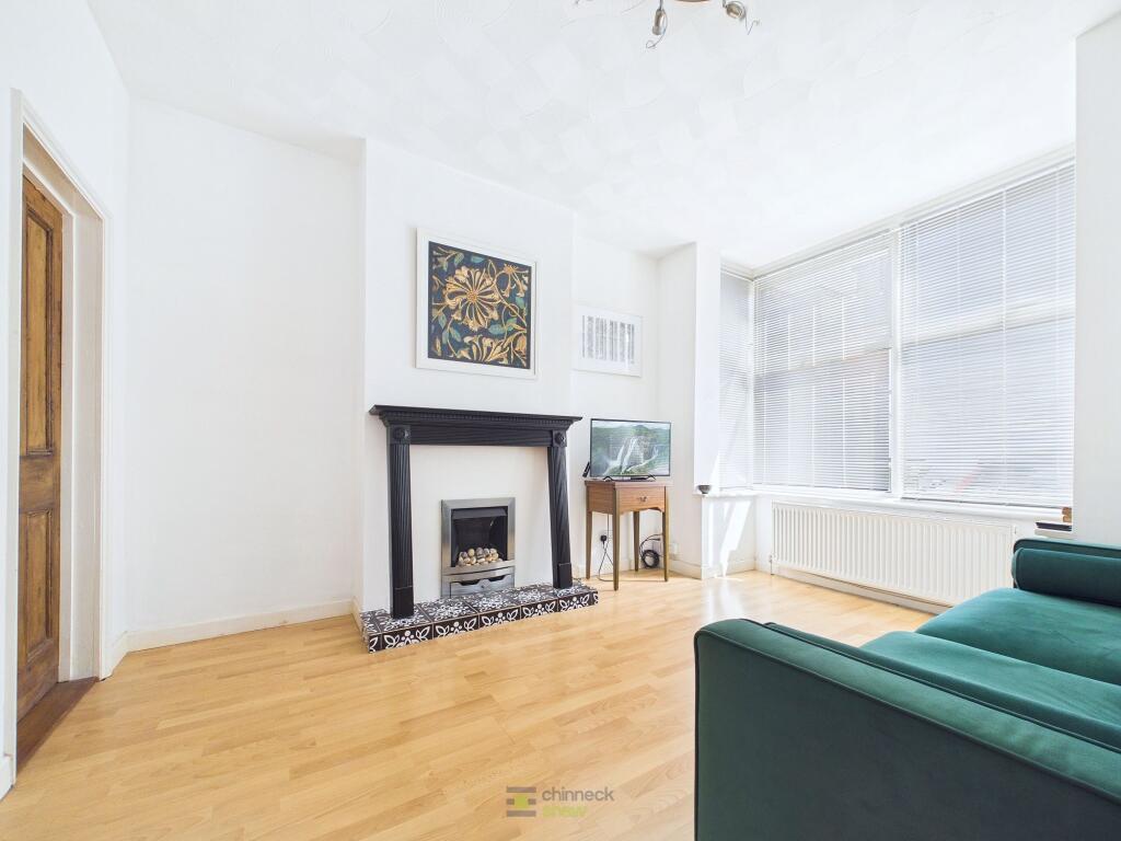 3 bed Mid Terraced House for rent in Portsmouth. From Chinneck Shaw - Chinneck Shaw