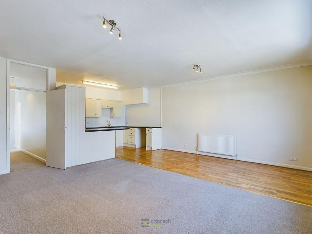 2 bed 1st Floor Flat for rent in Portsmouth. From Chinneck Shaw - Chinneck Shaw