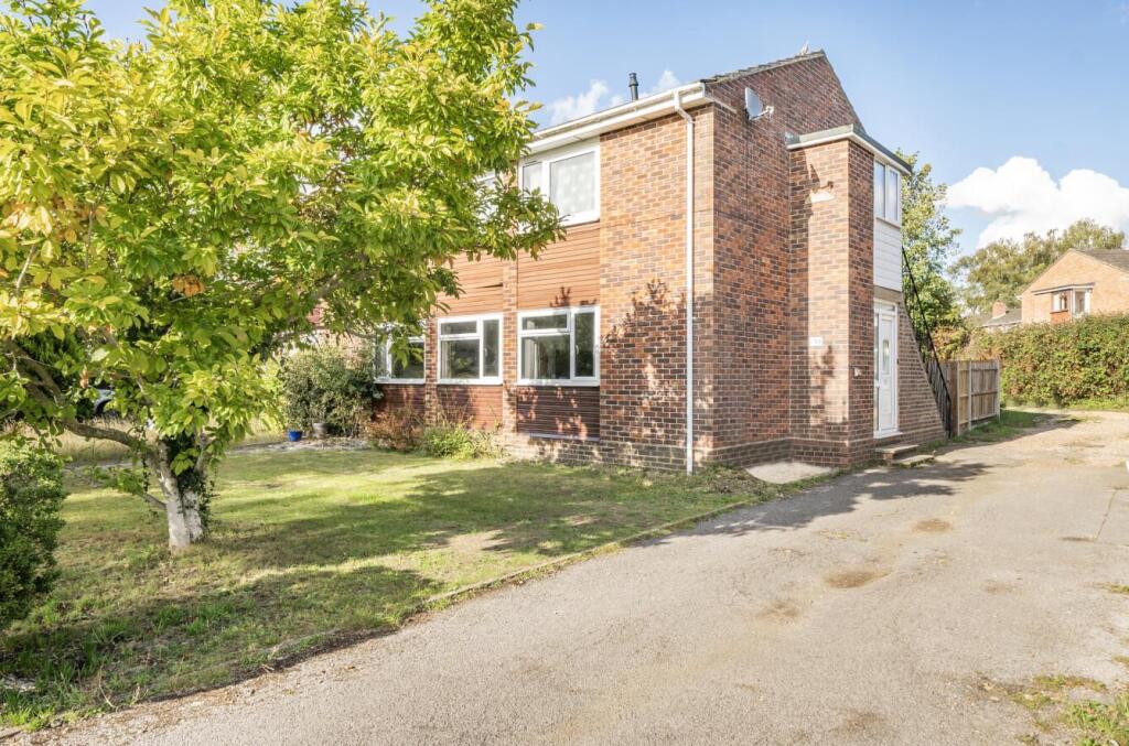 2 bed Annexe for rent in Broadgate. From Sparks Ellison - Chandler's Ford