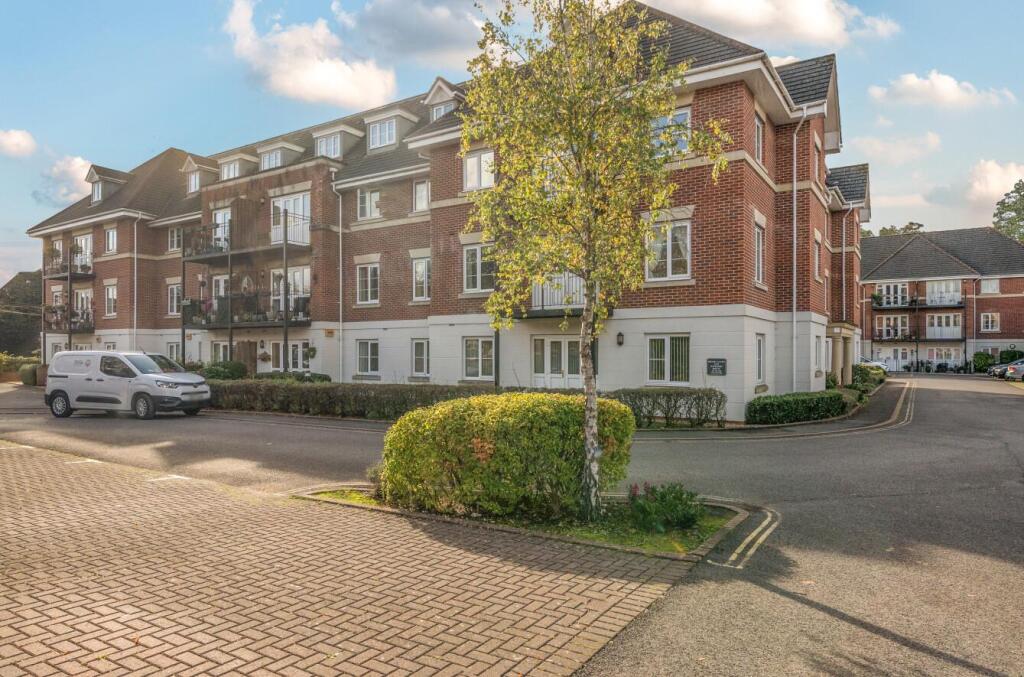 2 bed 1st Floor Flat for rent in Eastleigh. From Sparks Ellison - Chandler's Ford 2 bed 1st Floor Flat for rent in Eastleigh. From Sparks Ellison - Chandler's Ford