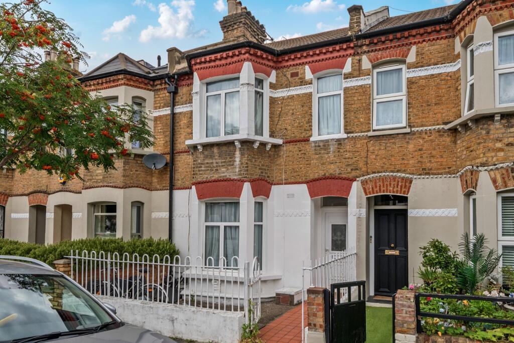 4 bed Mid Terraced House for rent in London. From Kinleigh Folkard & Hayward - Sales - Hammersmith & Shepherds Bush