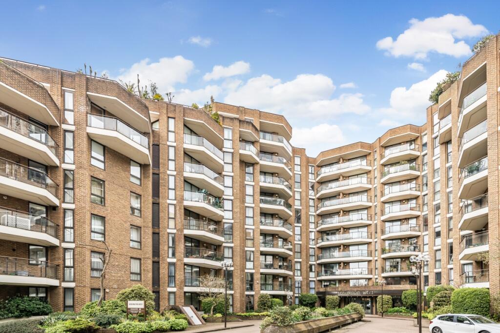 1 bed 1st Floor Flat for rent in London. From Kinleigh Folkard & Hayward - Sales - Hammersmith & Shepherds Bush